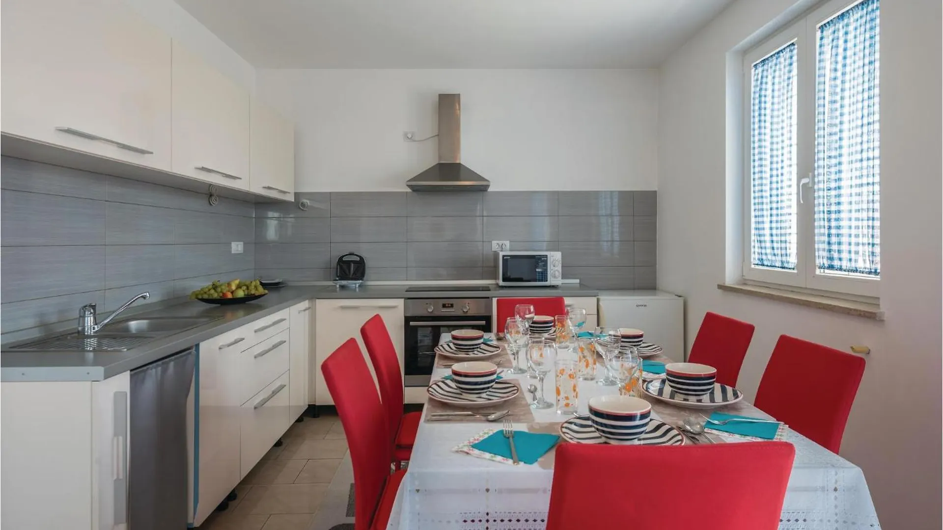 Amazing Apartment In Pula With Wifi